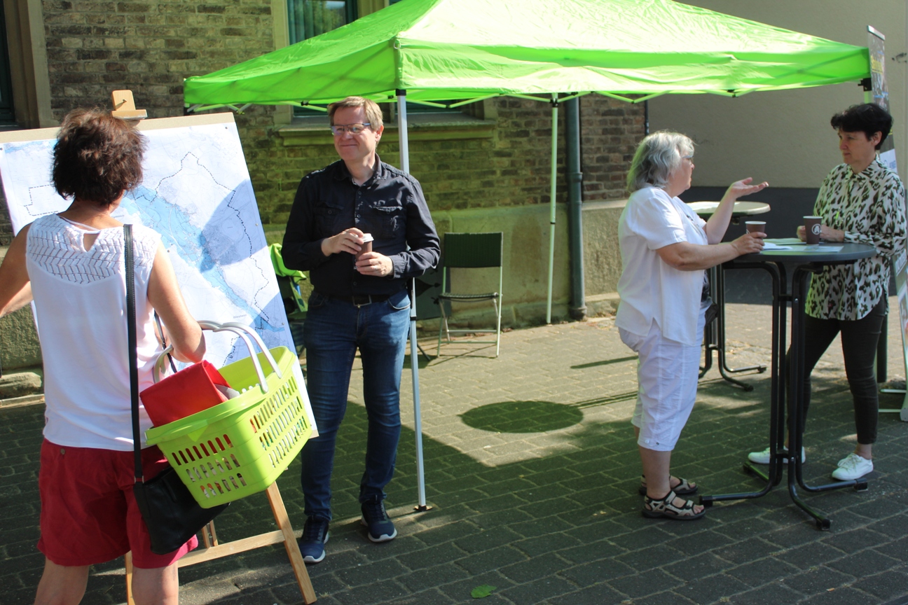 Infostand HIE 3 2023 4 web